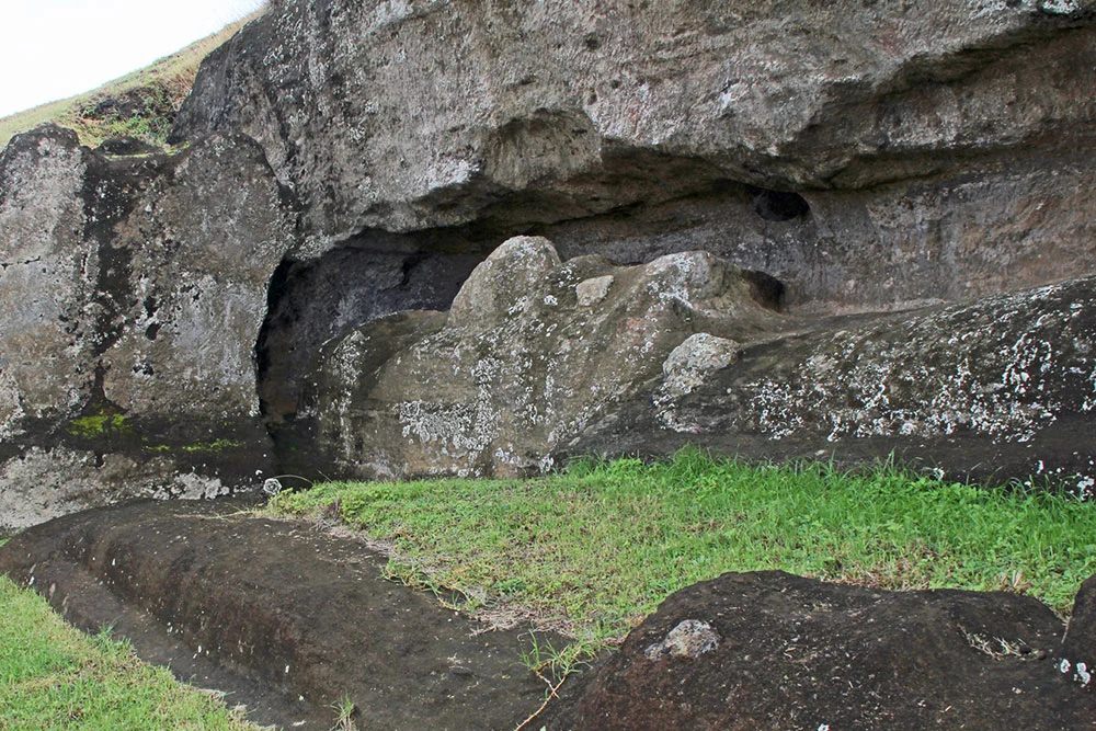 Moai carved abandoned credit Paul Deans