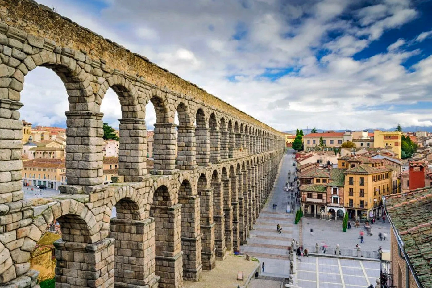Segovia Aqueduct - Sean Pavone